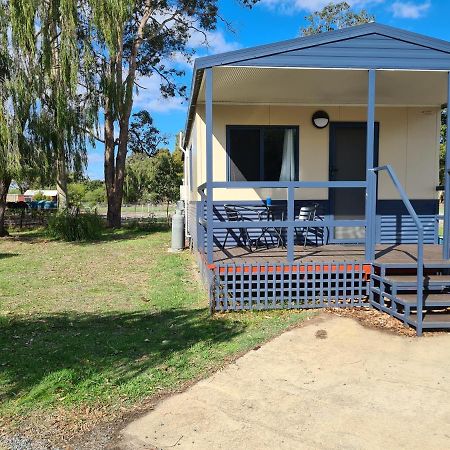 Pinjarra Caravan Park And Cabins Eksteriør bilde