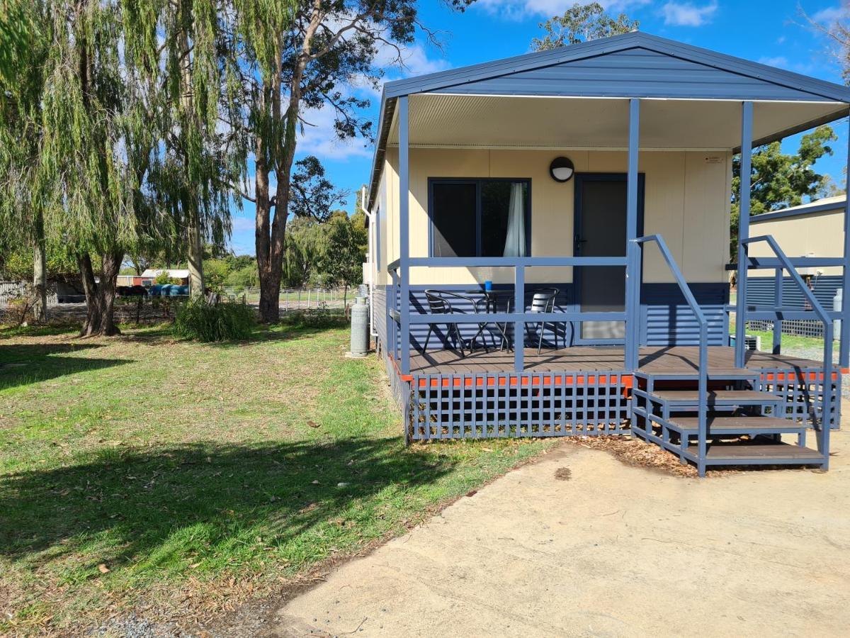 Pinjarra Caravan Park And Cabins Eksteriør bilde