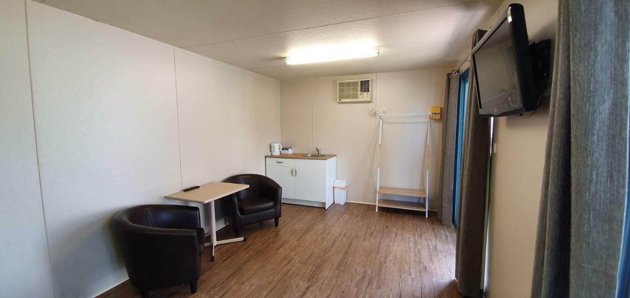 Pinjarra Caravan Park And Cabins Eksteriør bilde