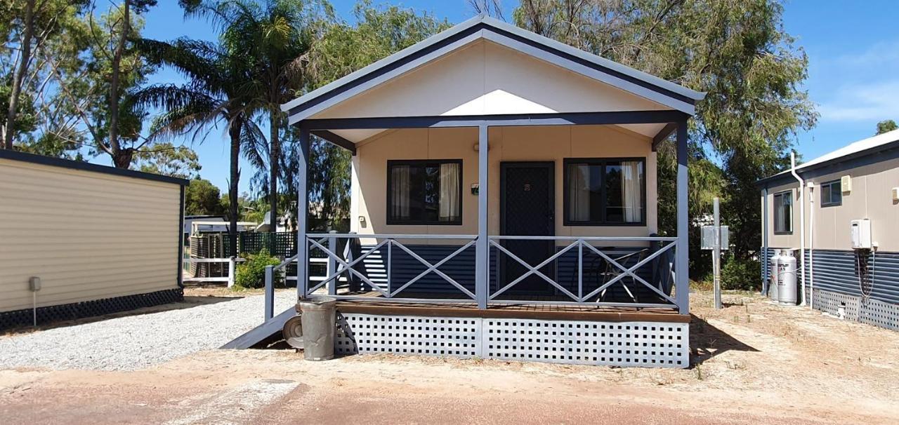 Pinjarra Caravan Park And Cabins Eksteriør bilde